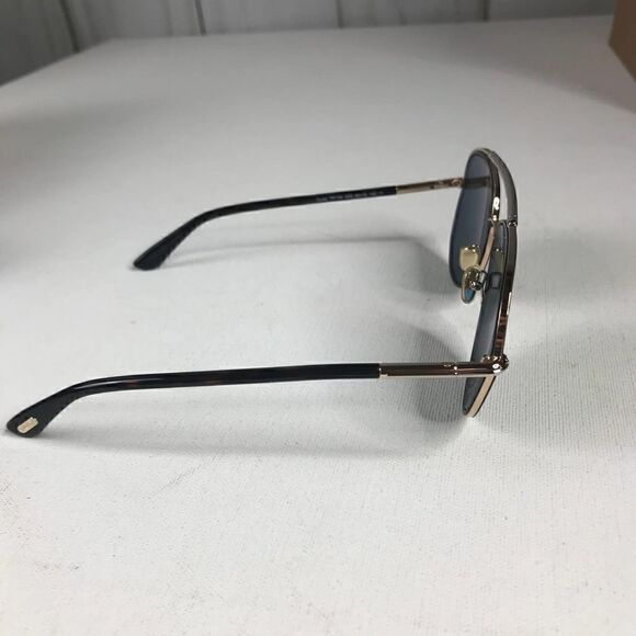 Tom Ford Pilot Sunglasses NWT - Picture 7 of 7